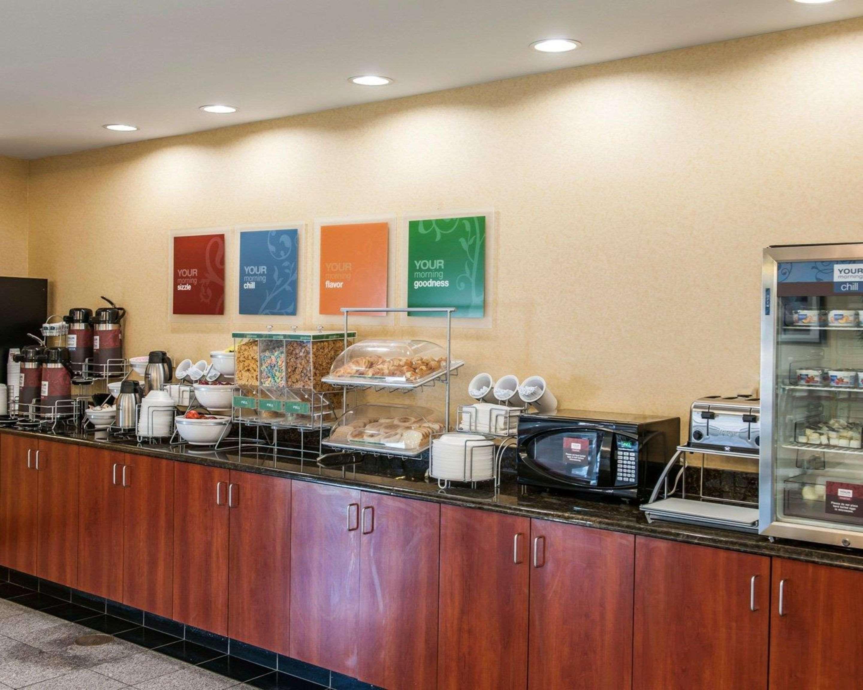Comfort Suites Near Indianapolis Airport Kültér fotó