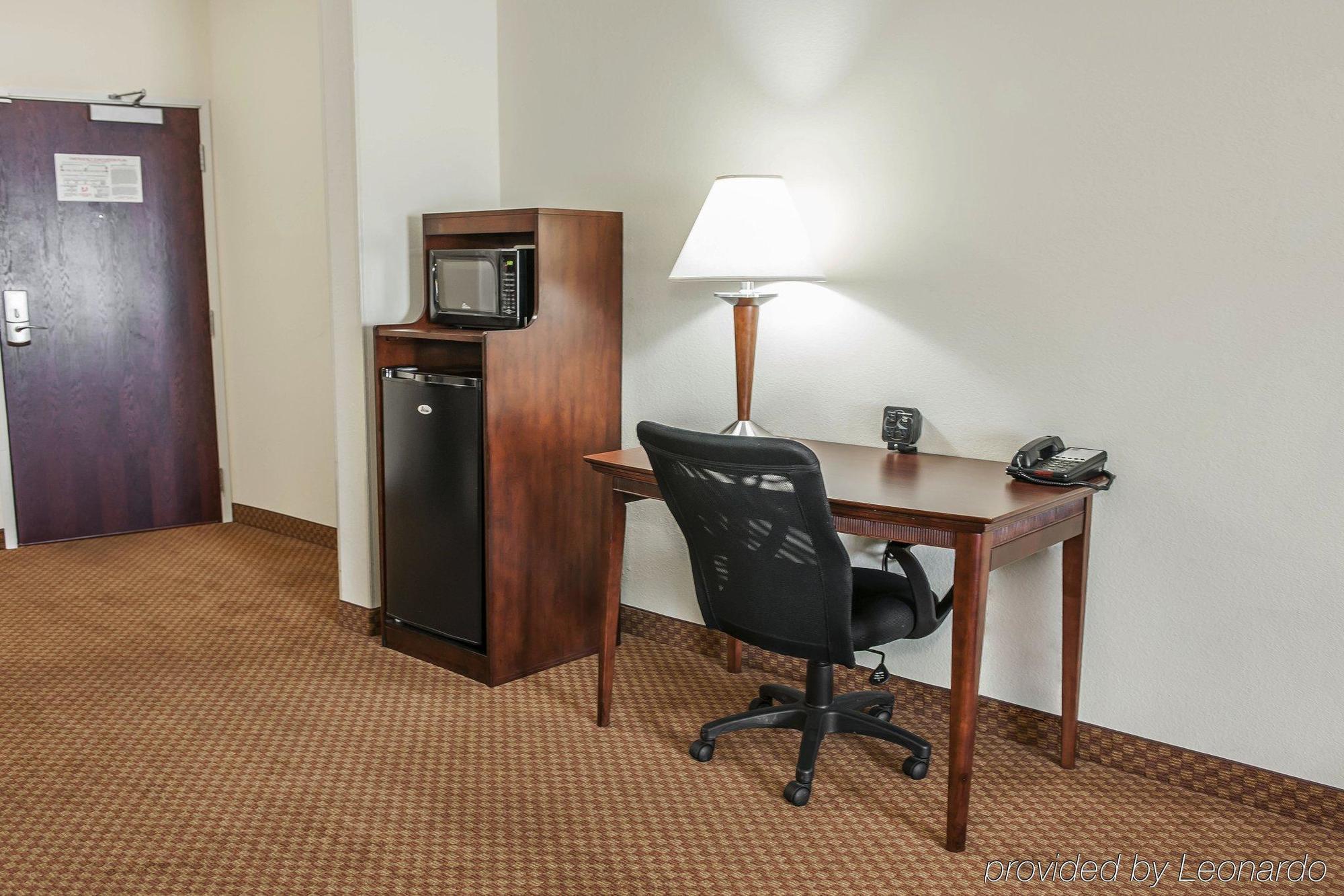 Comfort Suites Near Indianapolis Airport Kültér fotó